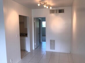 2309 S Federal Hwy in Boynton Beach, FL - Building Photo - Building Photo