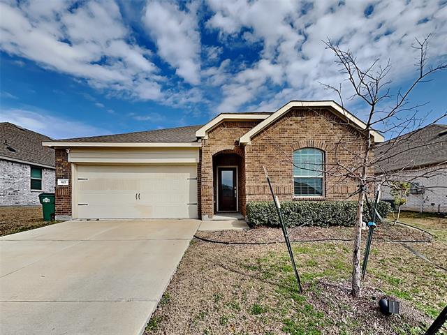 621 Fitzroy Ln in Fate, TX - Building Photo