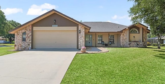 property at 5127 County Road 125