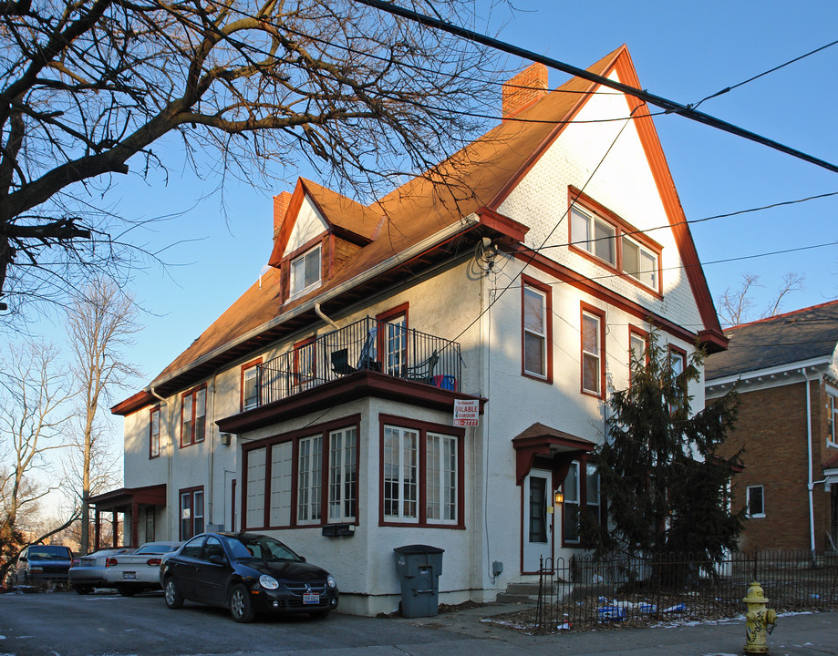 2363 Ohio Ave in Cincinnati, OH - Foto de edificio