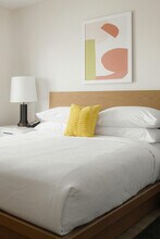 88 N Olson Ave in Meridian, ID - Foto de edificio - Building Photo