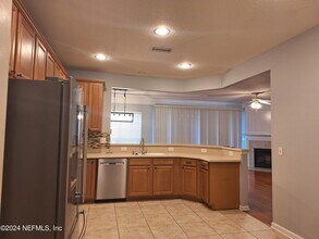 11172 Castlemain Cir W in Jacksonville, FL - Building Photo - Building Photo