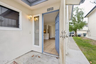 1123 Carlsbad Pl in Ventura, CA - Building Photo - Building Photo