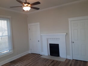 435 N Cypress St, Unit A in Florence, AL - Building Photo - Building Photo