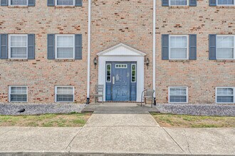 Ellsworth Place in Roanoke, VA - Building Photo - Building Photo