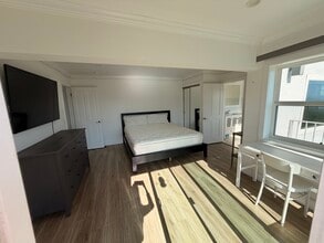 3910 Cody Rd in Sherman Oaks, CA - Building Photo - Building Photo