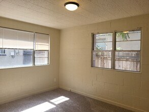 913 Willow St in Reno, NV - Building Photo - Building Photo