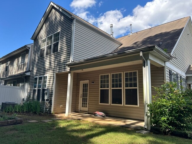 7833 Cape Charles Dr in Raleigh, NC - Building Photo - Building Photo