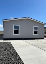 2681 E Edison Ave in Sunnyside, WA - Building Photo - Building Photo