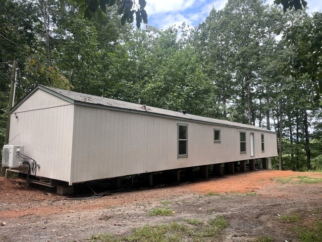 property at 211 Wauka Ridge Rd
