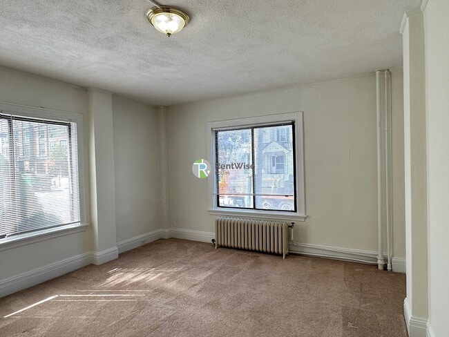230 Walnut St