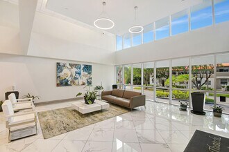 531 N Ocean Blvd in Pompano Beach, FL - Building Photo - Building Photo