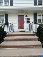 5 Tuve Ln in South Hackensack, NJ - Building Photo - Building Photo