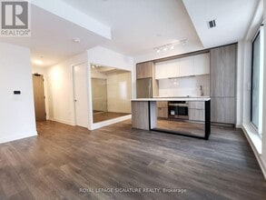 35 Tubman Ave in Toronto, ON - Building Photo - Building Photo