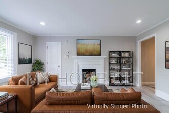 2336 Barry St in Charlotte, NC - Building Photo - Building Photo