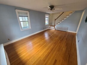 880 Flatbush Ave in West Hartford, CT - Building Photo - Building Photo