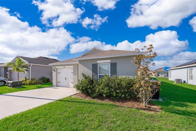 429 Jacks Way in Davenport, FL - Building Photo - Building Photo