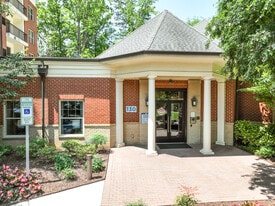 Mezzo 1 in Charlotte, NC - Building Photo