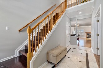 57 Autumn Ridge Rd in Morris Plains, NJ - Building Photo - Building Photo