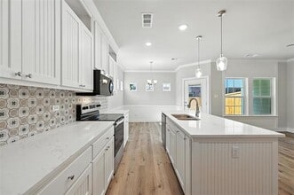 112 Market St in Lake Dallas, TX - Building Photo - Building Photo