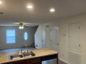213 Cranklen Cir, Unit B in Clarksville, TN - Building Photo - Building Photo