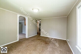 1214 Garden St in Kendallville, IN - Building Photo - Building Photo