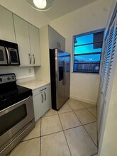 6728 NW 188th Terrace in Hialeah, FL - Building Photo - Building Photo