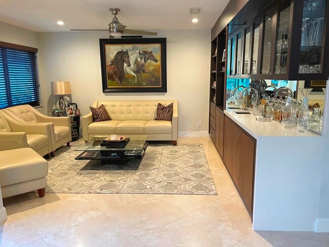 11204 Cloverleaf Cir in Boca Raton, FL - Building Photo - Building Photo
