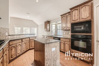 7100 Brekenridge Dr in Fort Worth, TX - Foto de edificio - Building Photo