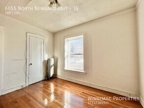6655 N Newgard Ave in Chicago, IL - Building Photo - Building Photo