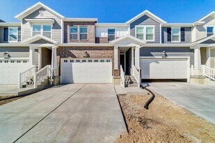 16168 S Truss Dr in Bluffdale, UT - Building Photo