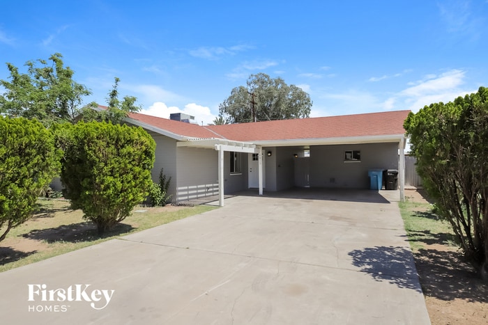 6015 N 36th Dr in Phoenix, AZ - Building Photo