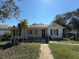 2964 Carson Ave in Knoxville, TN - Building Photo