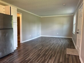 3996 Dug Hill Rd in Lenoir, NC - Building Photo - Building Photo