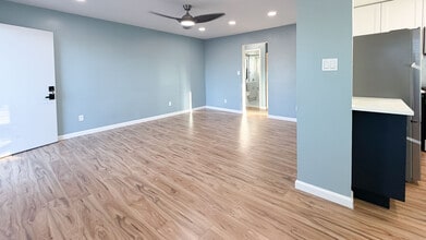 4169 Myrtle Ave, Unit 4171 1 2 in San Diego, CA - Building Photo - Building Photo