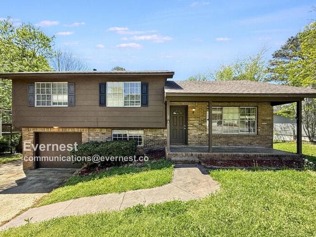 property at 2616 Shoemaker St