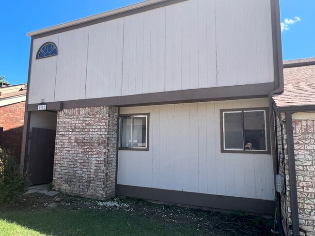 property at 1902 Three Stars Rd