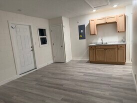 1353 Blythe Ave, Unit 1 in Deltona, FL - Building Photo