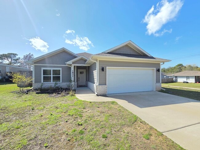 property at 1821 Lubbock Rd