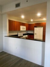 8933 NW 107 Ct in Doral, FL - Building Photo - Building Photo