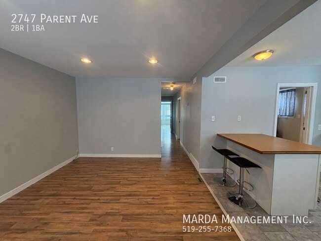 2747 Parent Ave in Windsor, ON - Building Photo - Building Photo