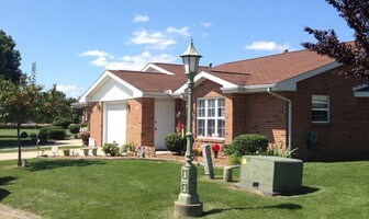 Courtyard Retirement Center Apartments