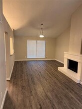 831 Netherland Dr in Arlington, TX - Building Photo - Building Photo