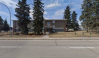 5110 106 St NW in Edmonton, AB - Building Photo