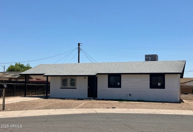 property at 4641 S 17th Pl