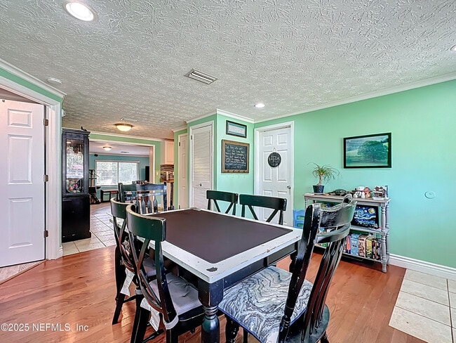 2829 Goldenrod Cir E in Jacksonville, FL - Foto de edificio - Building Photo