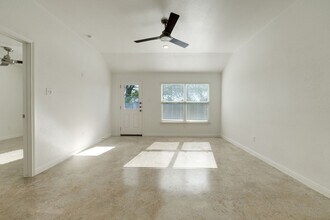 910 Wax Myrtle Ct in Killeen, TX - Building Photo - Building Photo