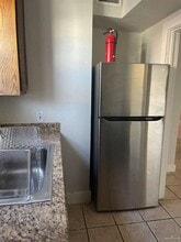 14 E McIntyre St in Edinburg, TX - Building Photo - Building Photo