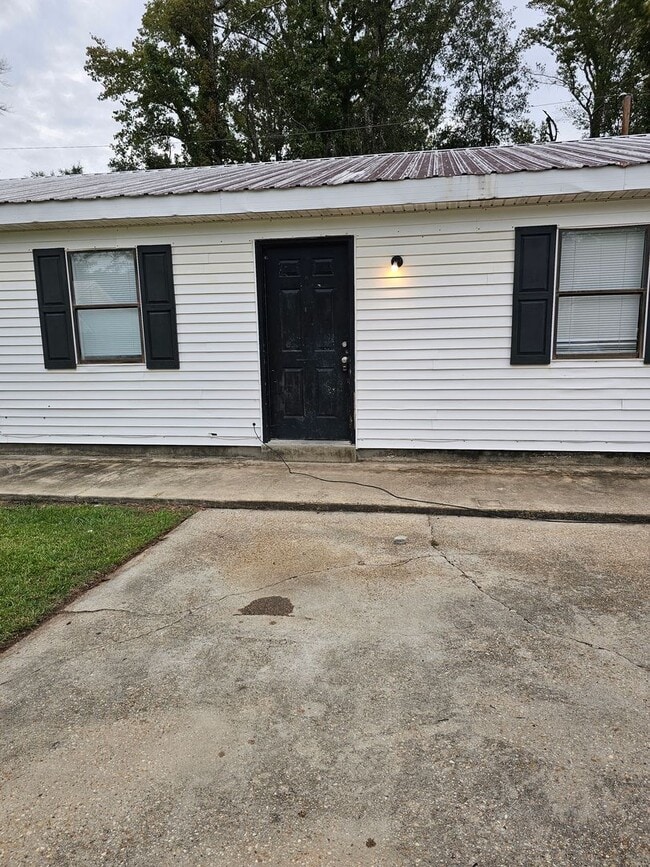 property at 50023 Kevin Dr