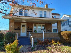 2317 Broad St in Parkersburg, WV - Foto de edificio - Building Photo